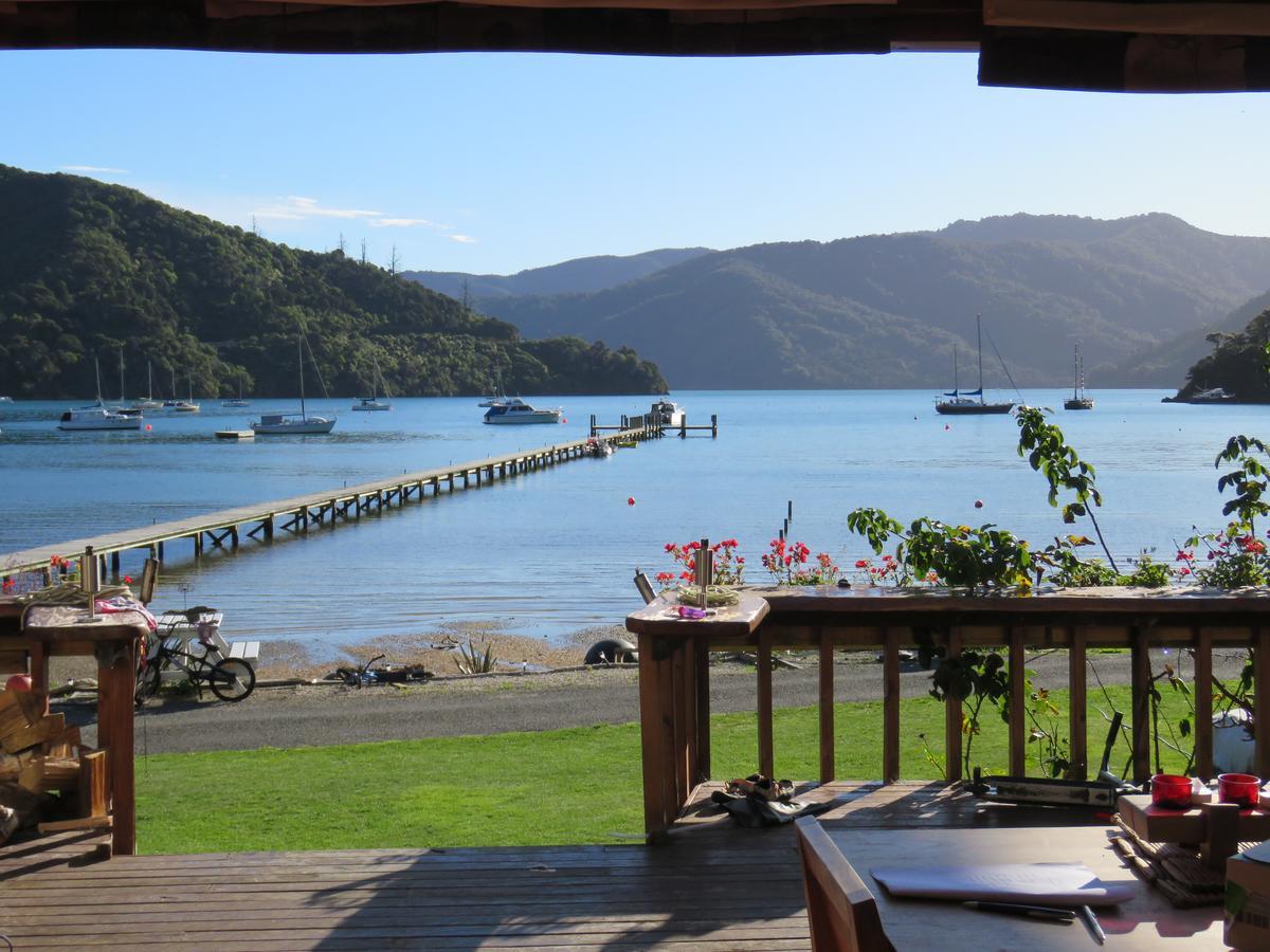 Waterfront Bed And Breakfast Picton Exterior photo